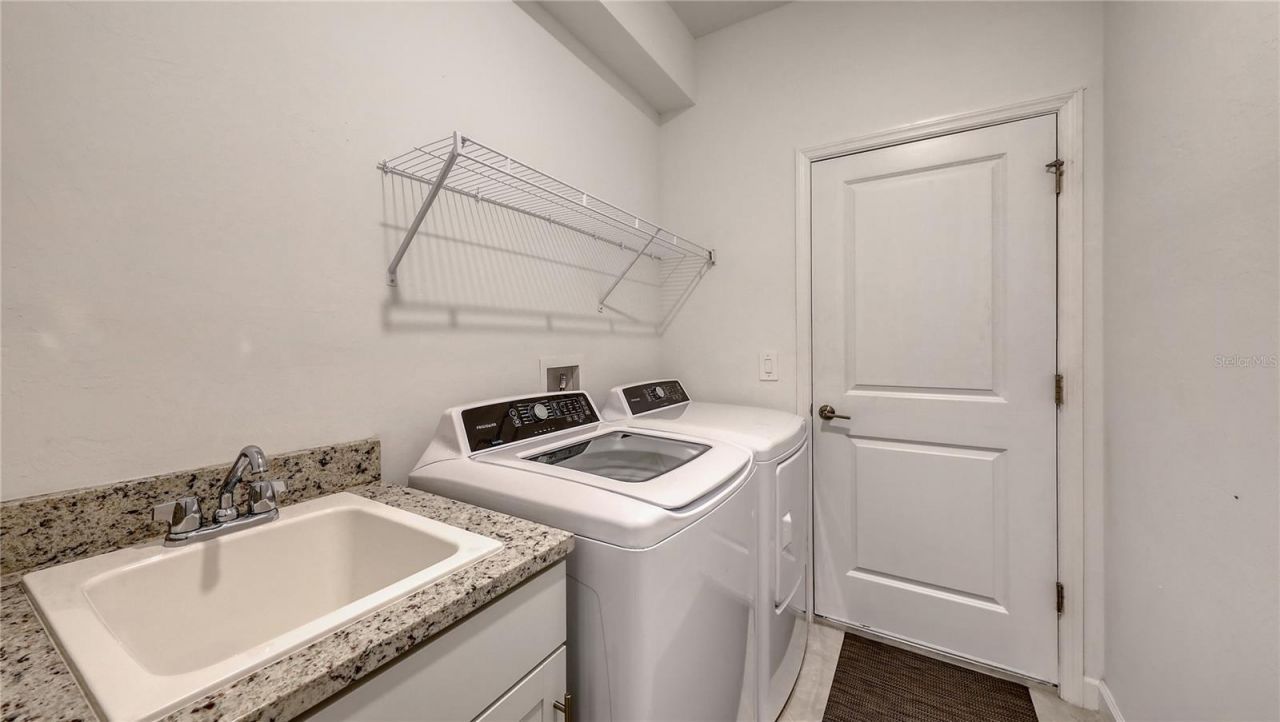 15332 Serene Shores Loop Street, Bradenton, FL 34211 Photo