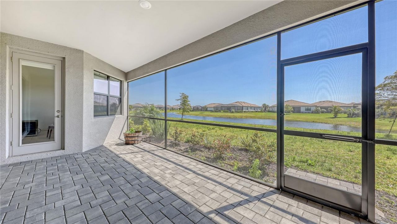 15332 Serene Shores Loop Street, Bradenton, FL 34211 Photo