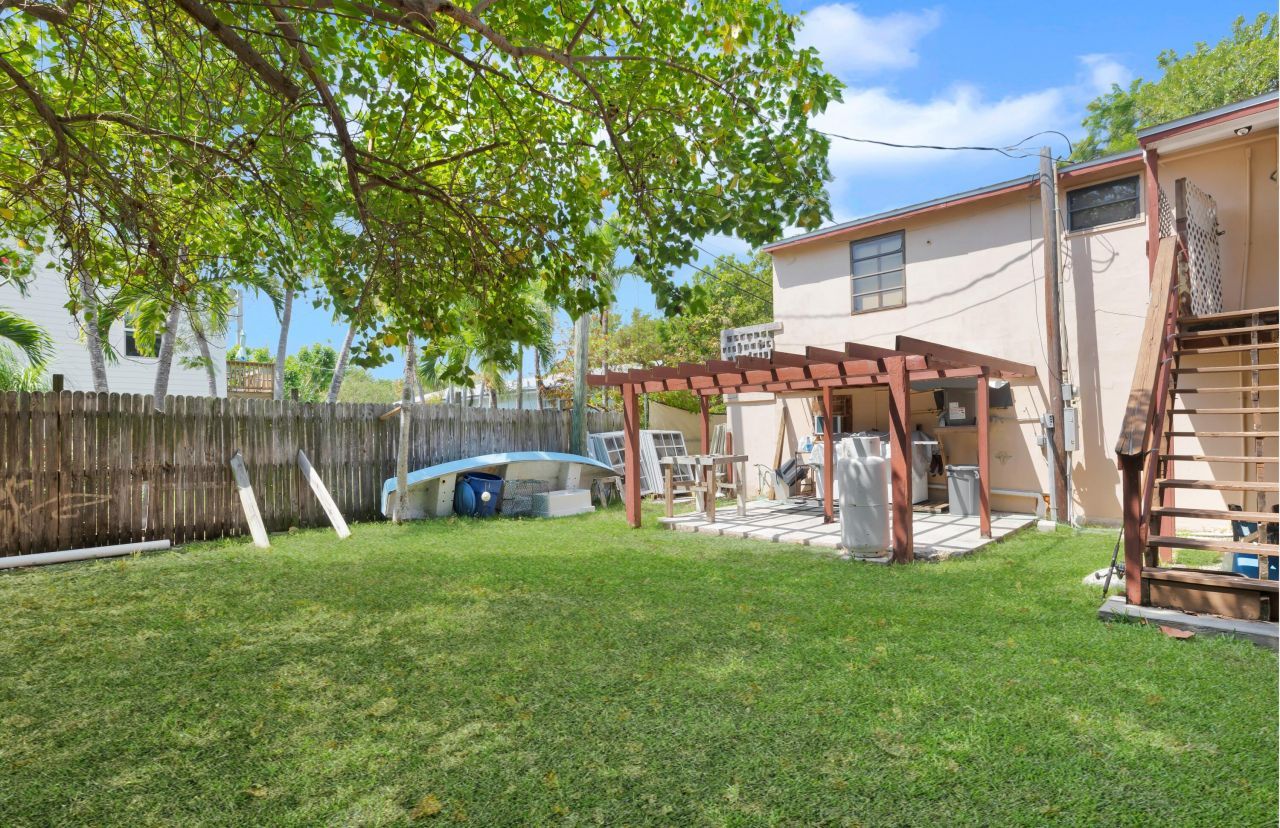 31052 Avenue H, Big Pine Key, FL 33043 Photo