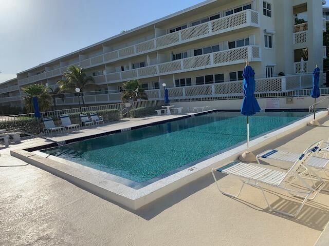 2565 S Ocean 2060 Boulevard, Unit 2060, Palm Beach, FL 33480 Photo