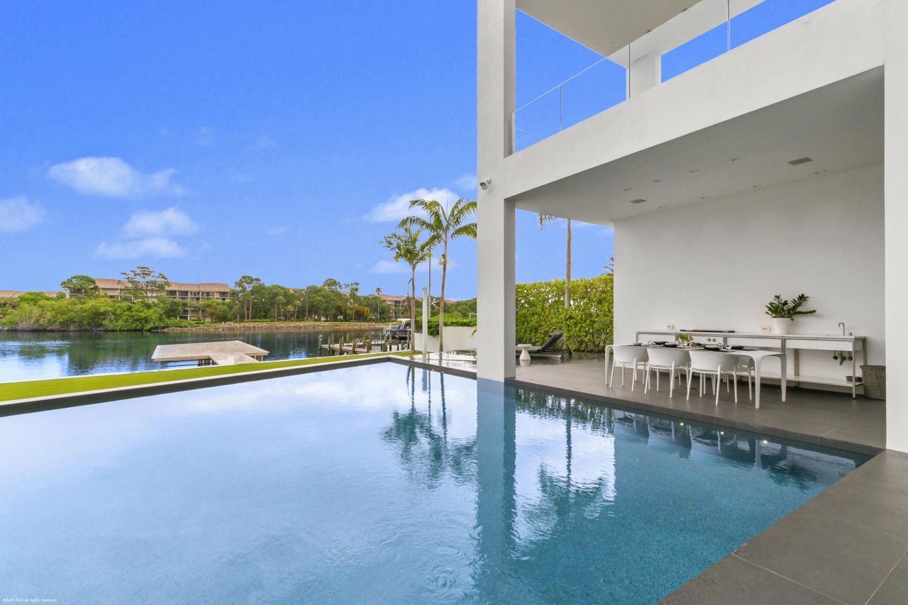 14844 Palmwood Road, Palm Beach Gardens, FL 33410 Photo