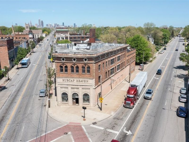 5455 Broadway Avenue, Cleveland, OH 44127 Photo 2