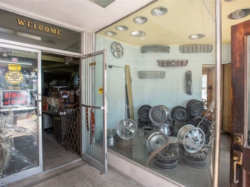 5455 Broadway Avenue, Cleveland, OH 44127 Photo 5