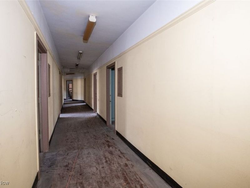 5455 Broadway Avenue, Cleveland, OH 44127 Photo 8