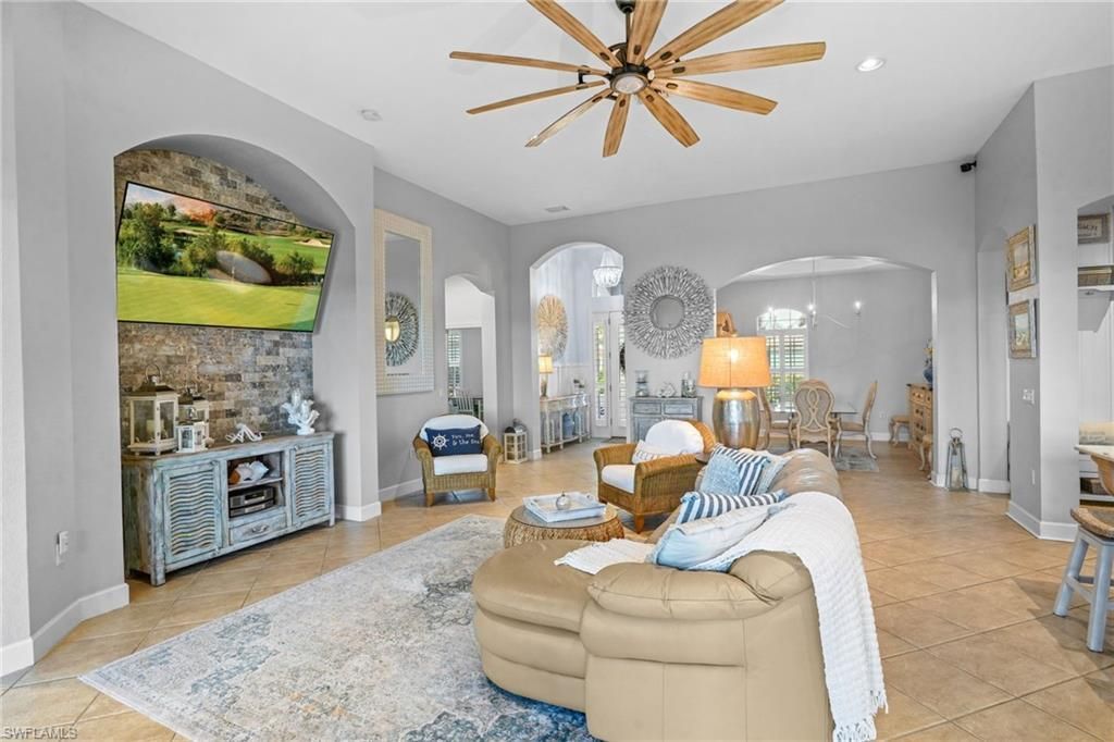 5589 Whispering Willow Way, Fort Myers, FL 33908 Photo