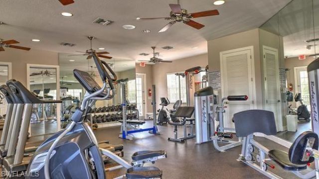 5589 Whispering Willow Way, Fort Myers, FL 33908 Photo