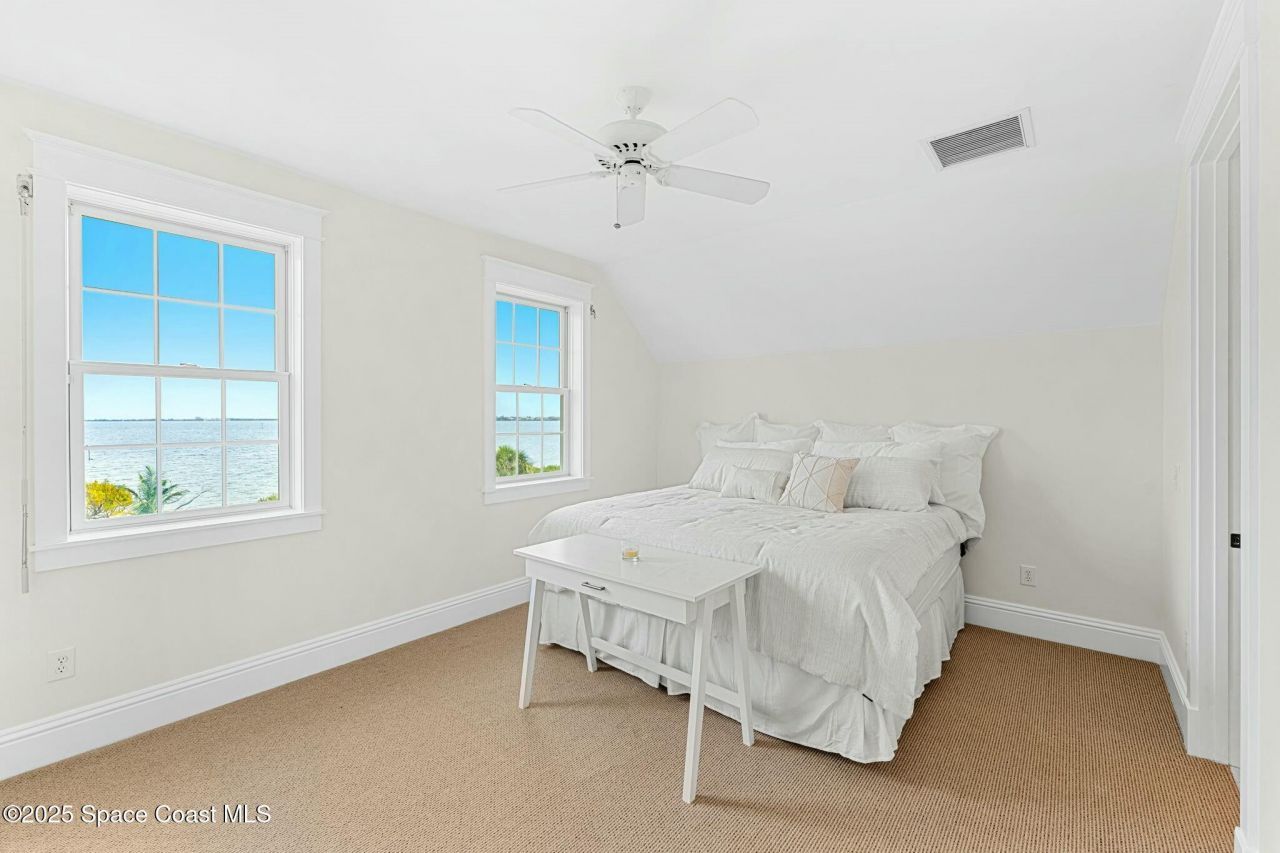 9490 S Tropical Trail, Merritt Island, FL 32952 Photo