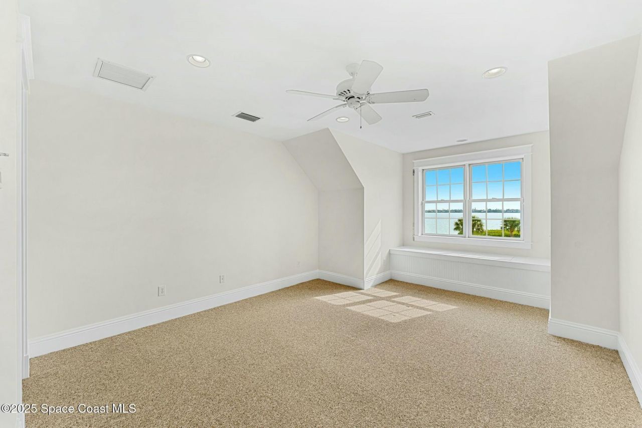 9490 S Tropical Trail, Merritt Island, FL 32952 Photo