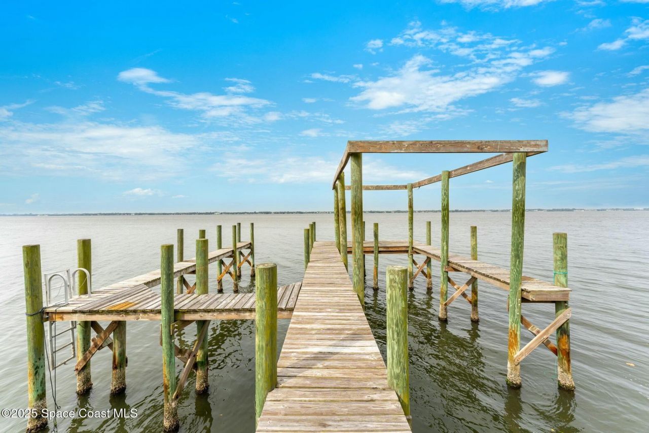 9490 S Tropical Trail, Merritt Island, FL 32952 Photo