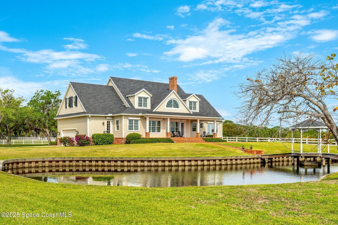 9490 S Tropical Trail, Merritt Island, FL 32952 Photo