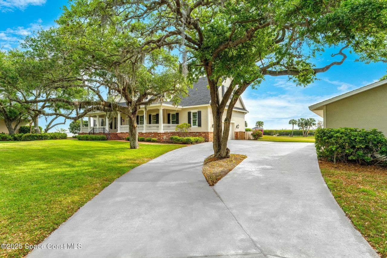 9490 S Tropical Trail, Merritt Island, FL 32952 Photo