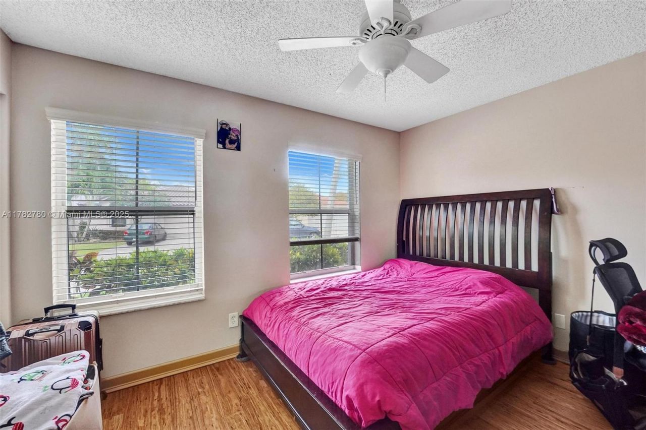 7324 NW 1st Pl, Plantation, FL 33317 Photo