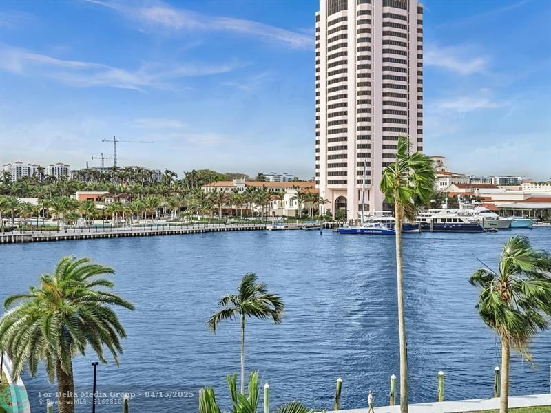 701 E Camino Real, Unit 4E, Boca Raton, FL 33432 Photo