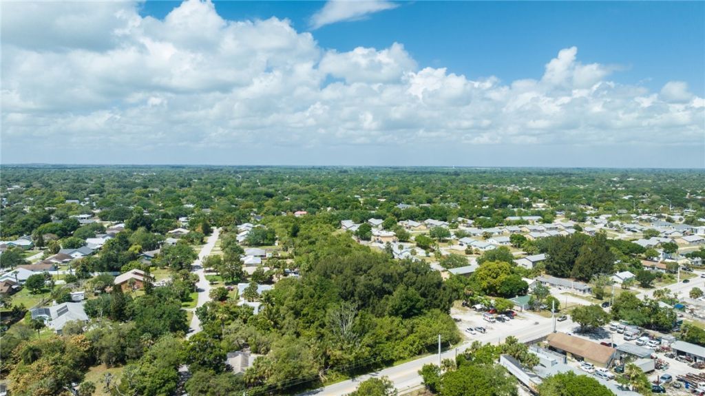 555 Old Dixie Highway, Vero Beach, FL 32962 Photo