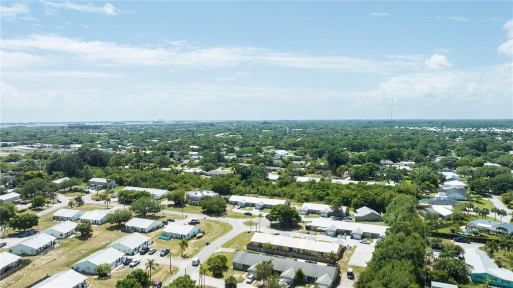 555 Old Dixie Highway, Vero Beach, FL 32962 Photo