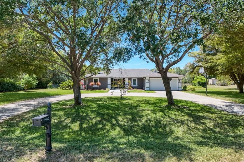 1930 Curling Ave, Naples, FL 34109 Main Photo