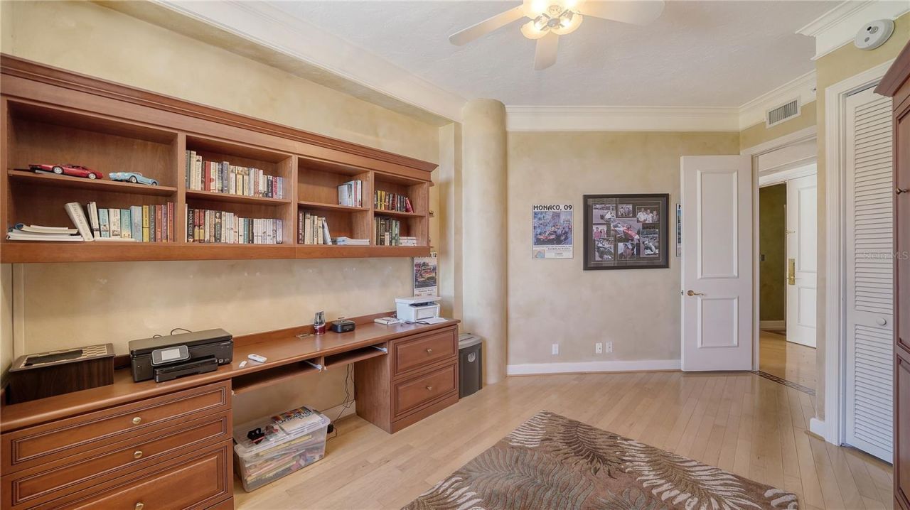 1241 Gulf Of Mexico Drive, Unit 603, Longboat Key, FL 34228 Photo