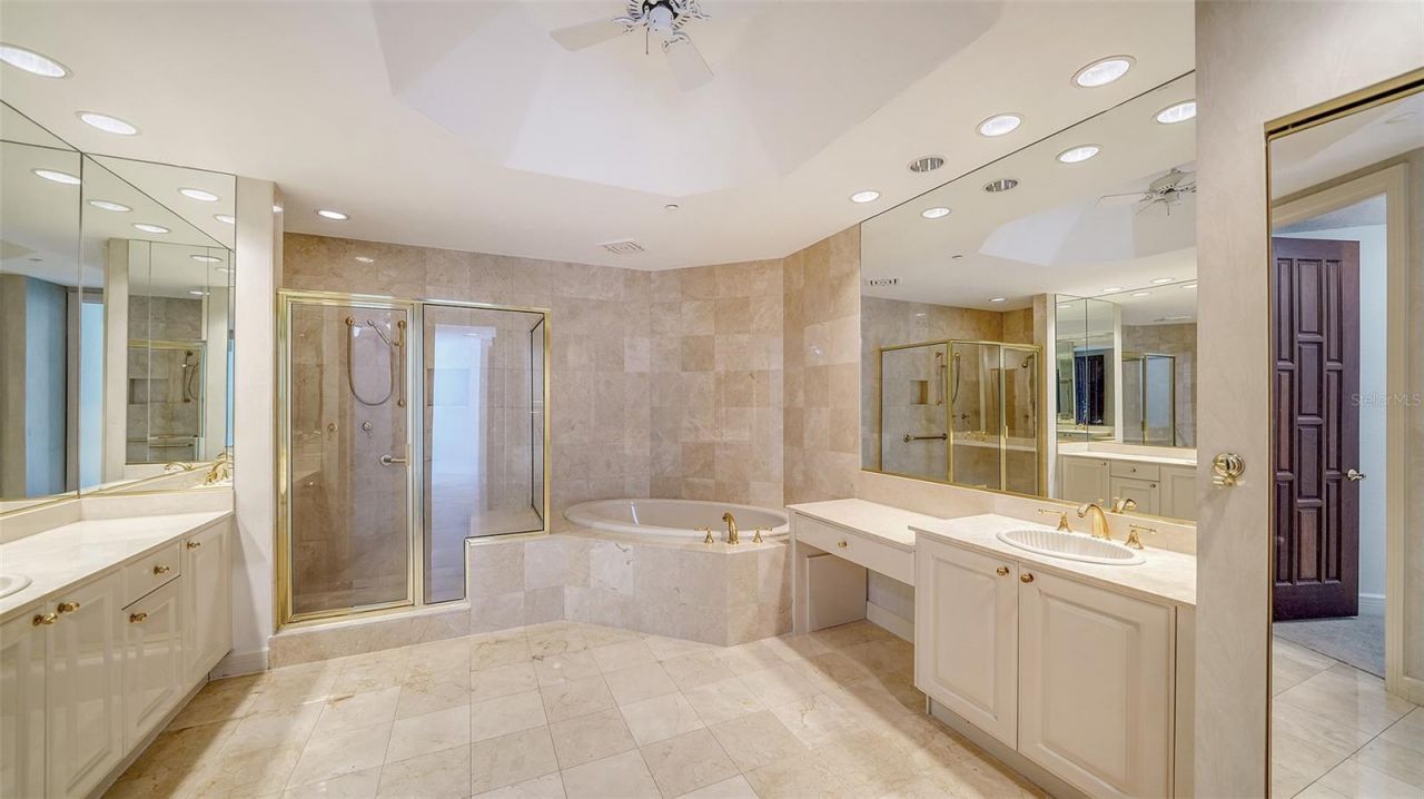 675 Longboat Club Road, Unit 23A, Longboat Key, FL 34228 Photo