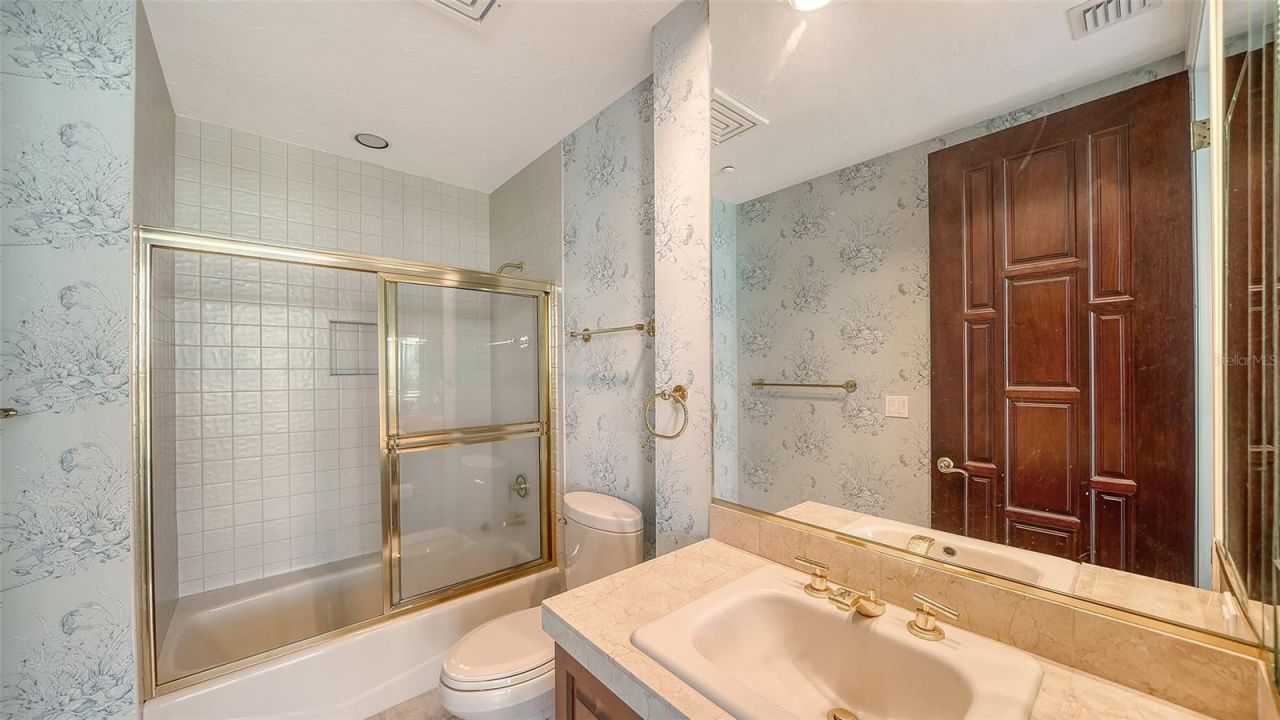 675 Longboat Club Road, Unit 23A, Longboat Key, FL 34228 Photo