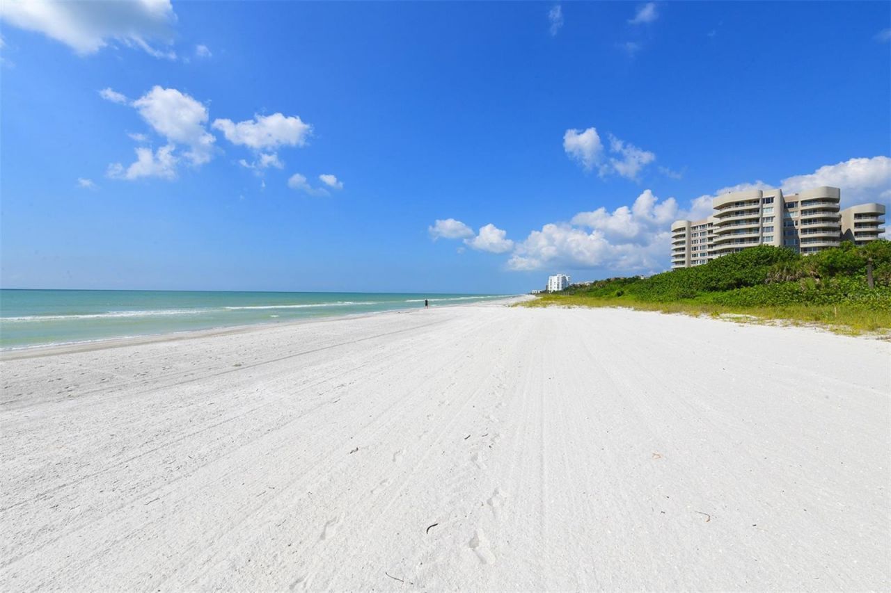 675 Longboat Club Road, Unit 23A, Longboat Key, FL 34228 Photo