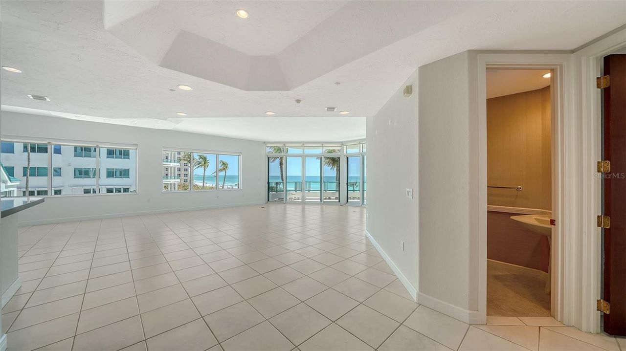 675 Longboat Club Road, Unit 23A, Longboat Key, FL 34228 Photo