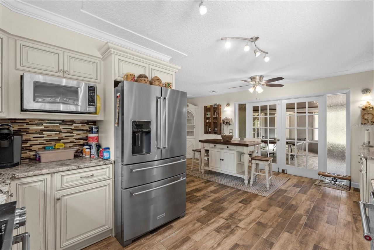 800 Hidden Oaks Lane, Oak Hill, FL 32759 Photo