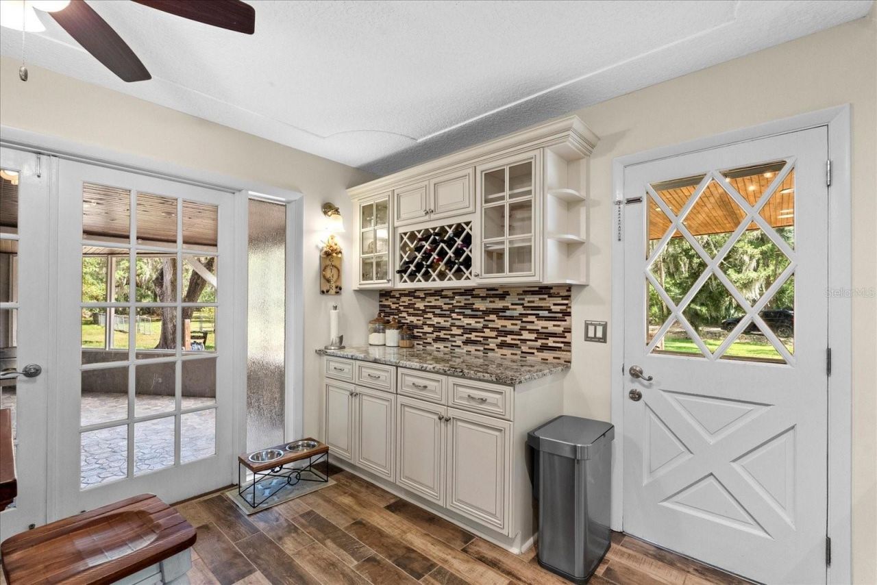 800 Hidden Oaks Lane, Oak Hill, FL 32759 Photo