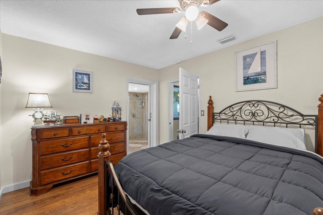 800 Hidden Oaks Lane, Oak Hill, FL 32759 Photo