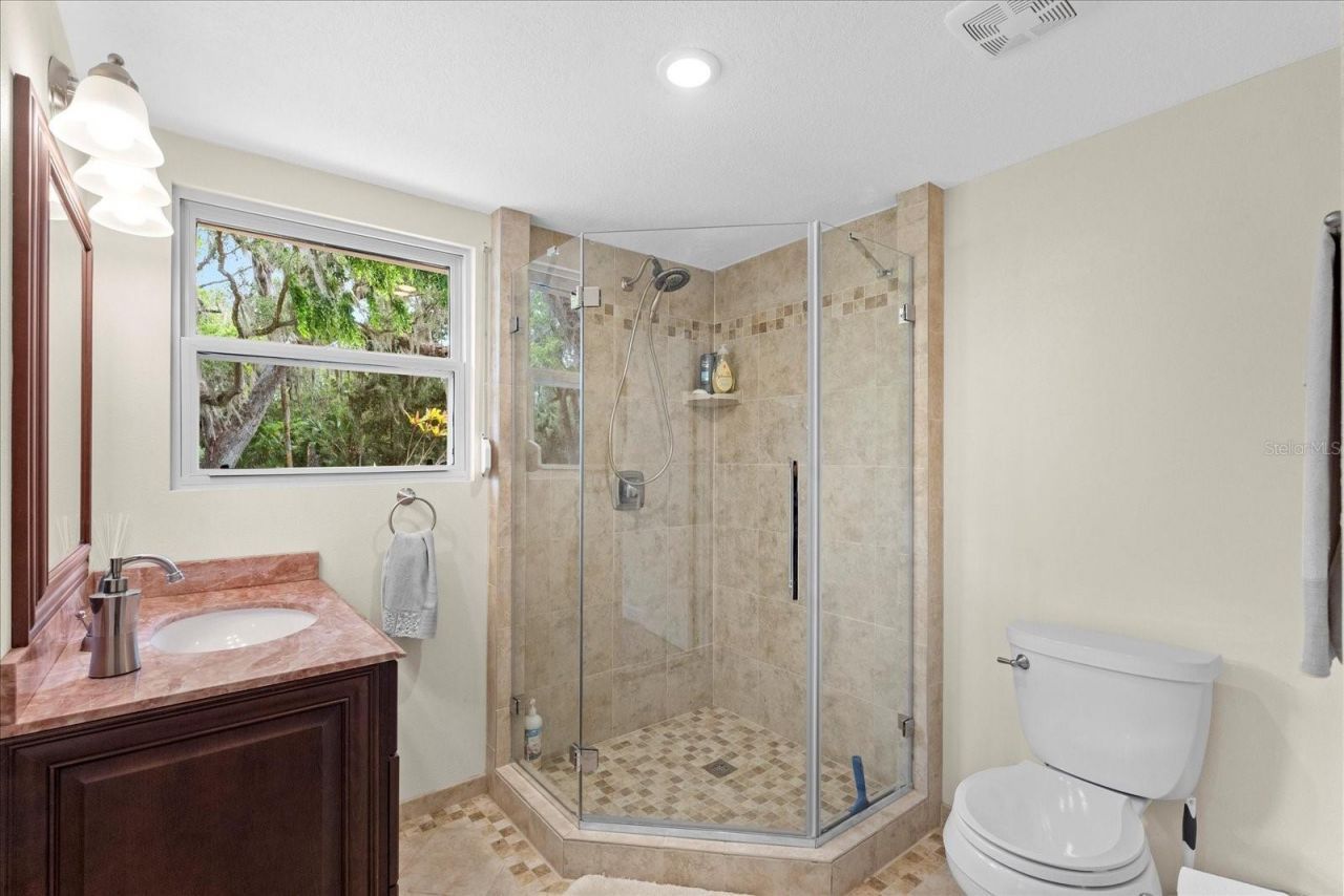 800 Hidden Oaks Lane, Oak Hill, FL 32759 Photo