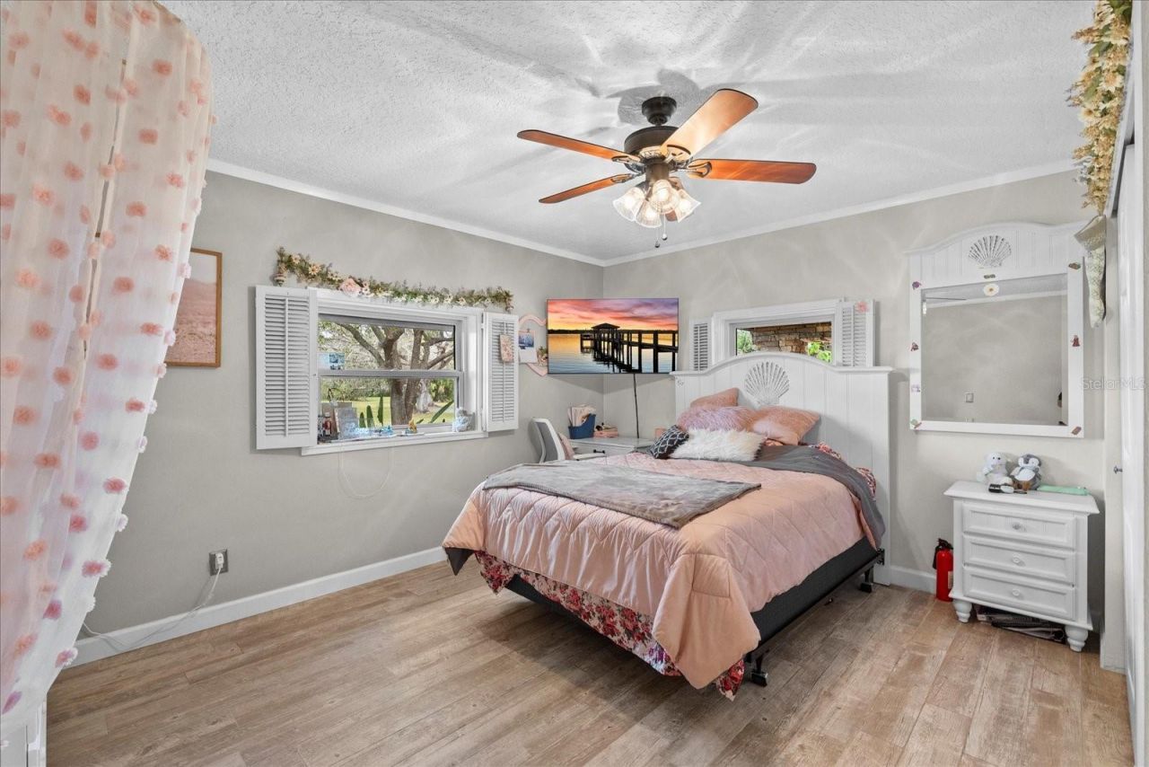 800 Hidden Oaks Lane, Oak Hill, FL 32759 Photo