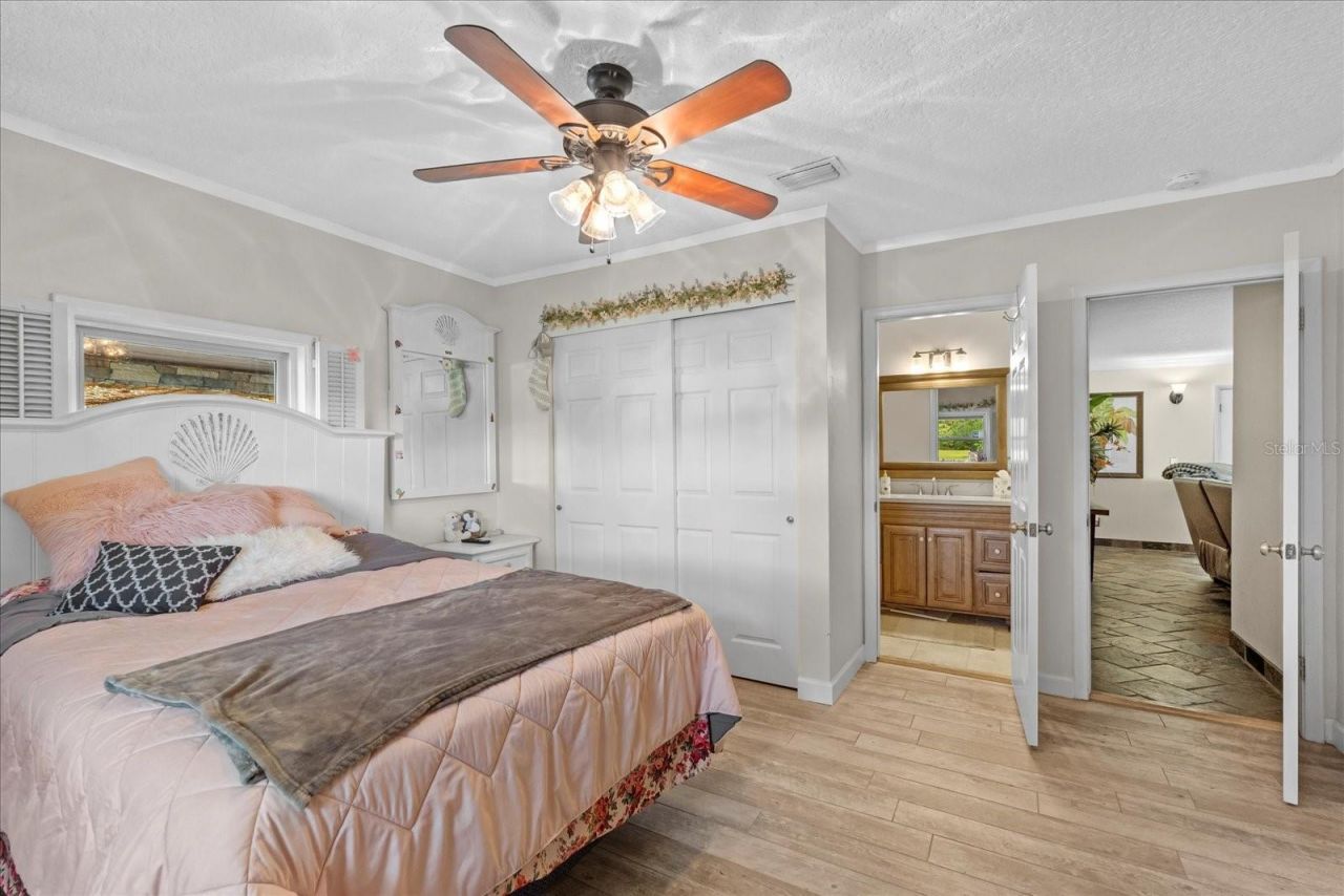 800 Hidden Oaks Lane, Oak Hill, FL 32759 Photo