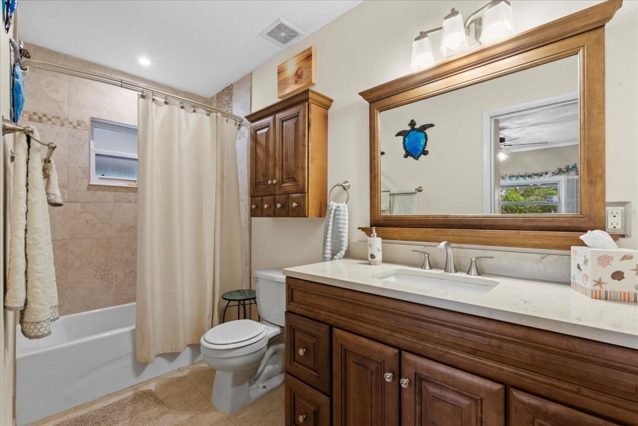 800 Hidden Oaks Lane, Oak Hill, FL 32759 Photo