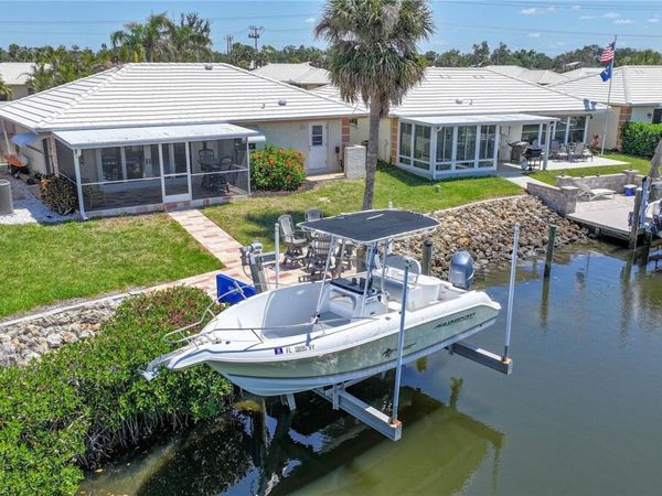 120 VILLA DRIVE, Unit 120, OSPREY, FL 34229