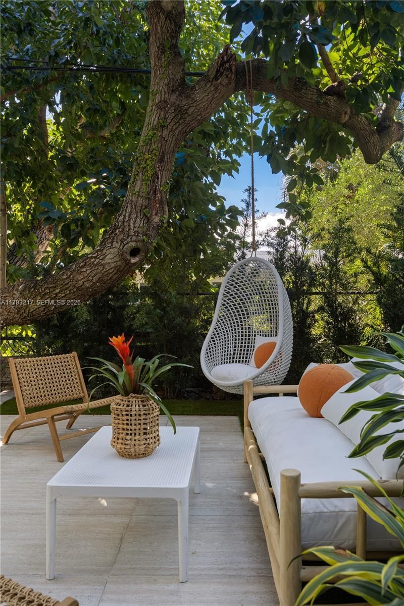 510 NE 52nd St, Miami, FL 33137 Photo