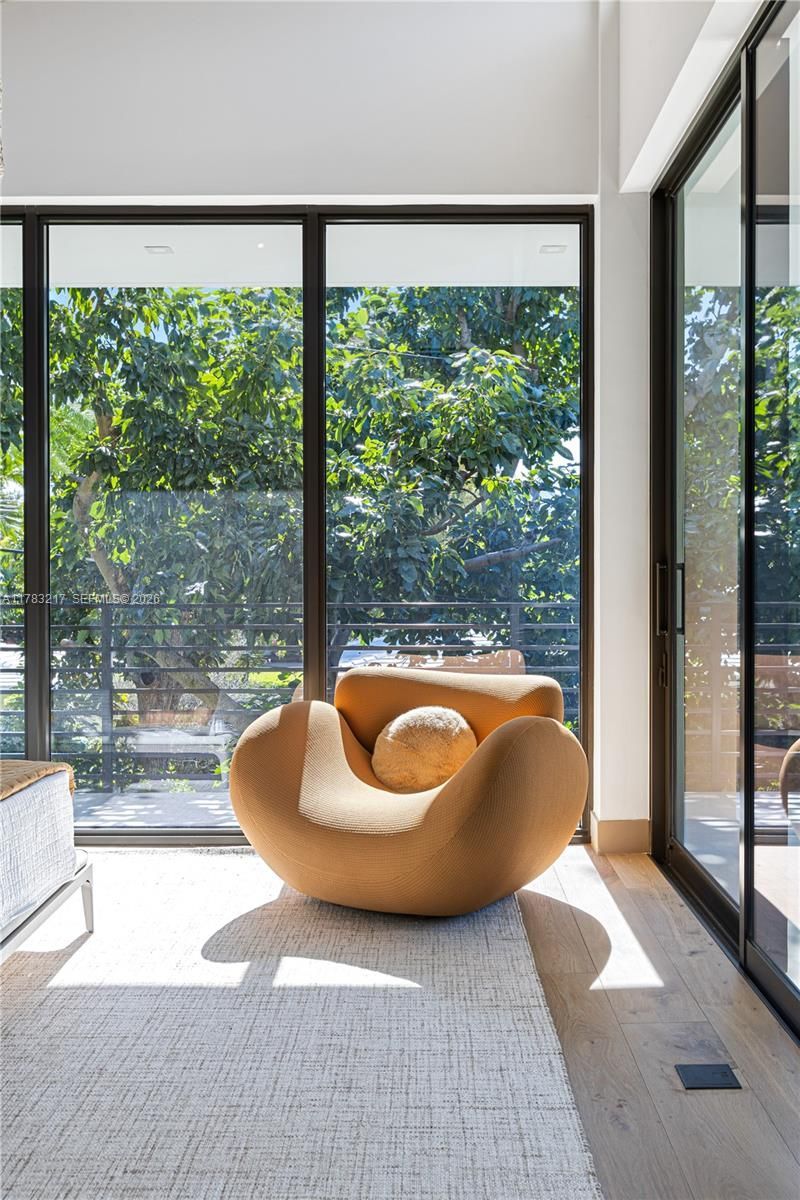 510 NE 52nd St, Miami, FL 33137 Photo