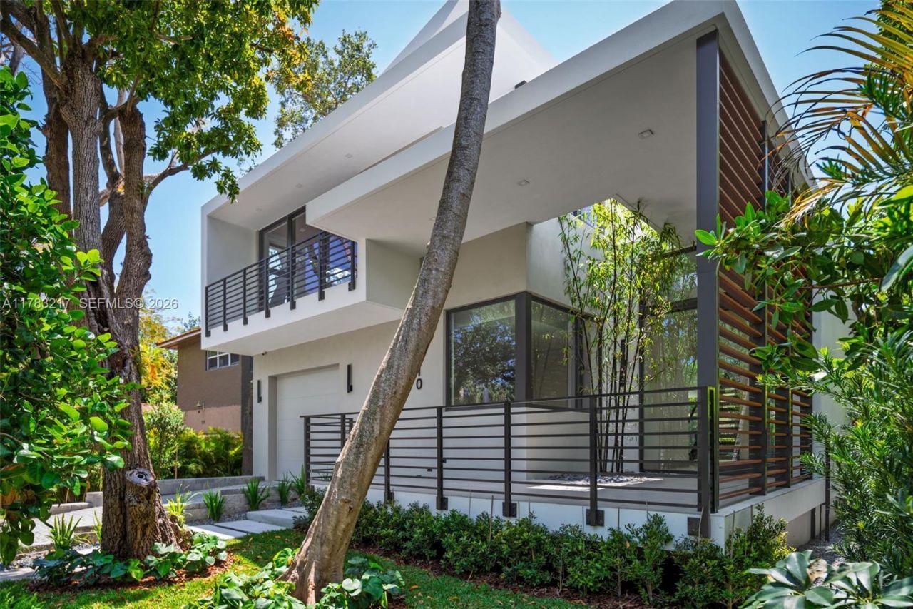 510 NE 52nd St, Miami, FL 33137 Photo