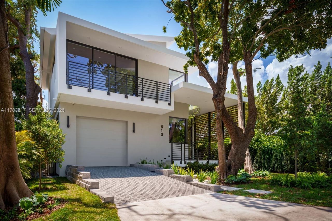 510 NE 52nd St, Miami, FL 33137 Photo