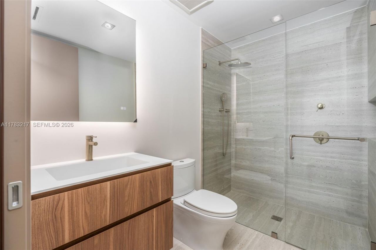 510 NE 52nd St, Miami, FL 33137 Photo