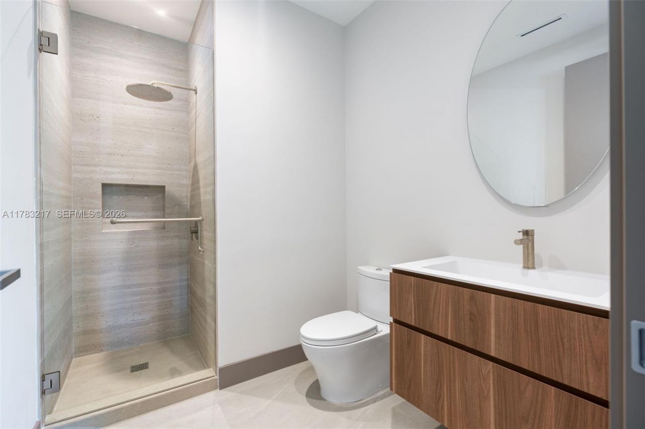 510 NE 52nd St, Miami, FL 33137 Photo