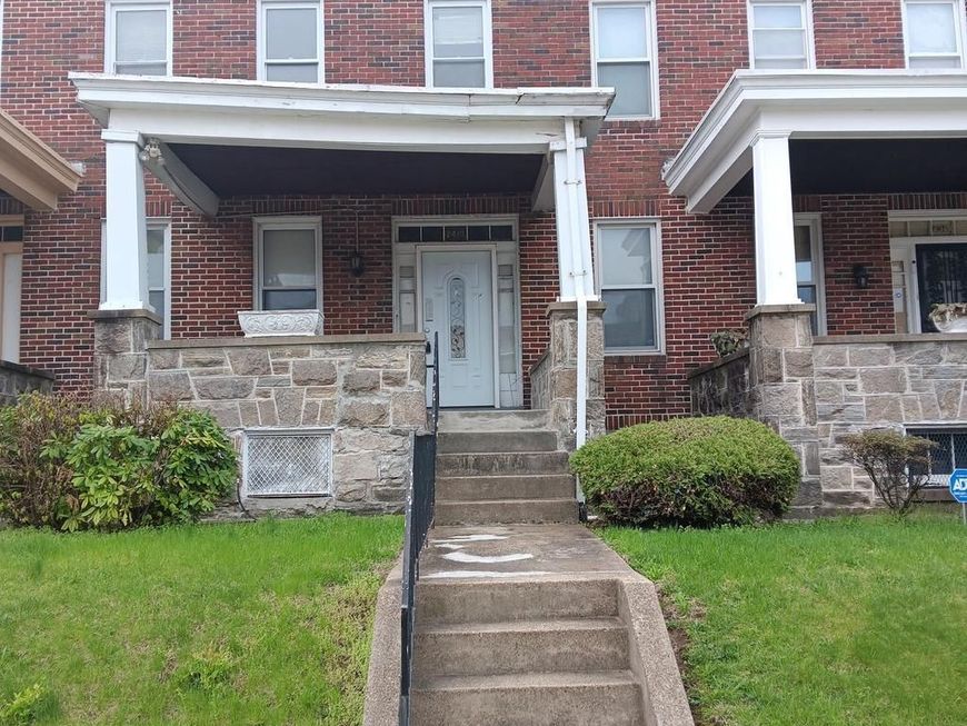 2419 W Mosher Street, Baltimore, MD 21216 Main Photo