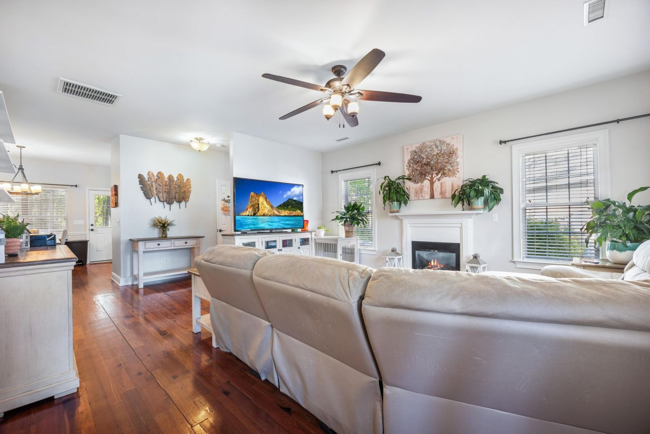 133 Hanahan Plantation Circle Photo 8