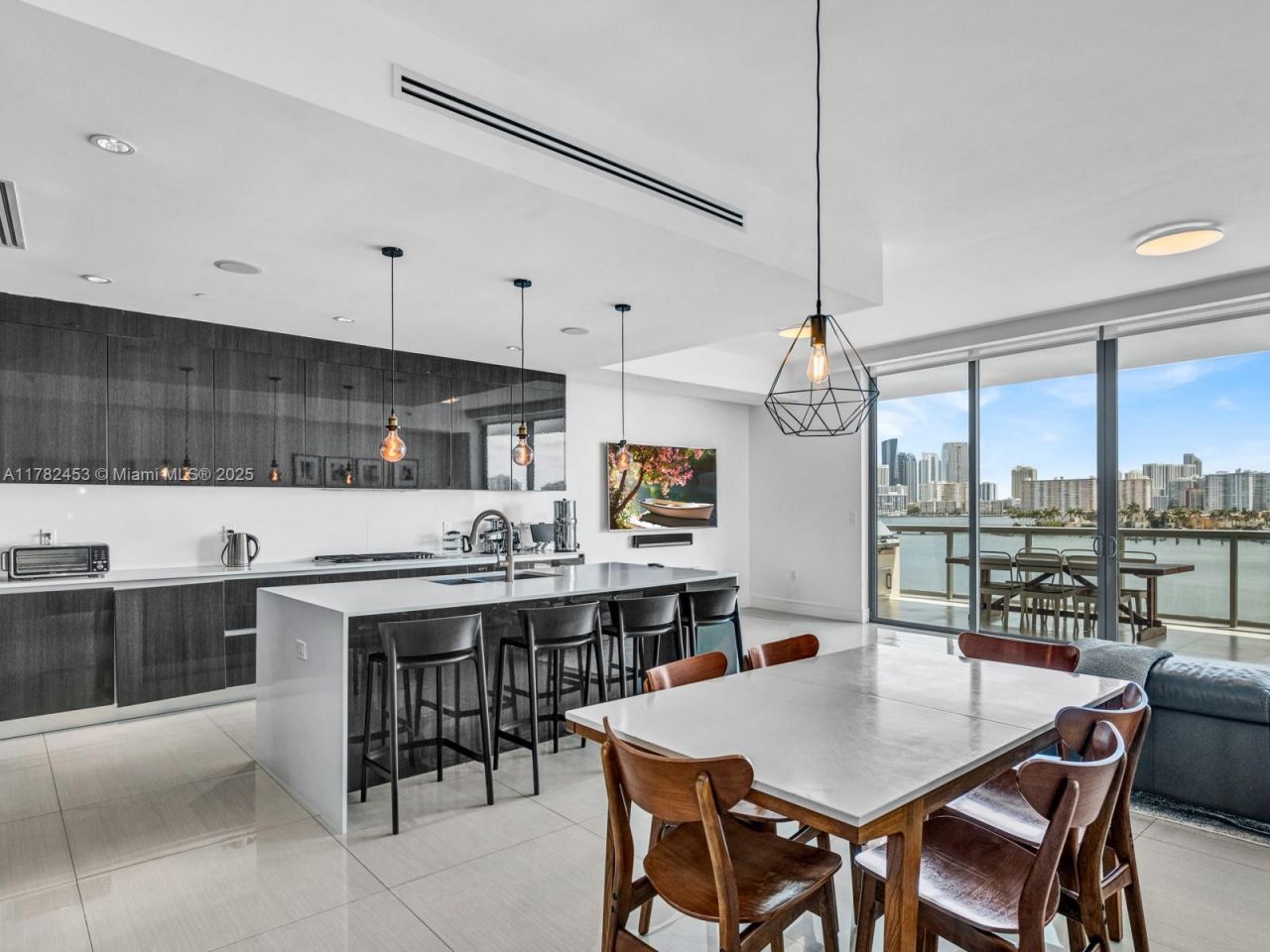 3300 NE 188th St, Unit 511, Aventura, FL 33180 Photo