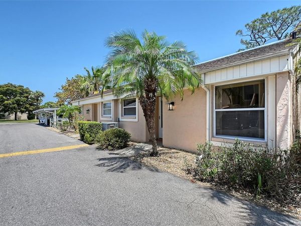 6240 7TH AVENUE W, Unit 6240, BRADENTON, FL 34209