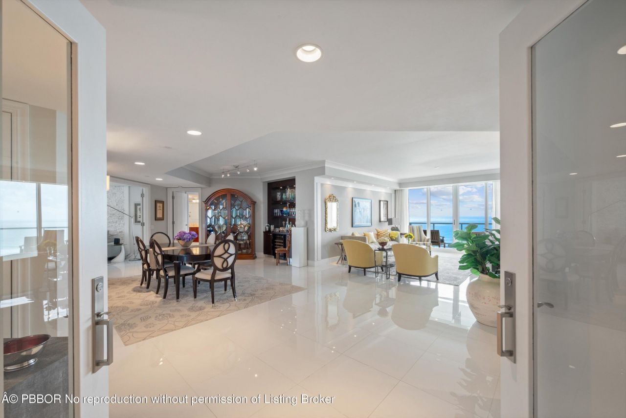 2700 N Ocean Drive, Unit 1401B, Singer Island, FL 33404 Photo