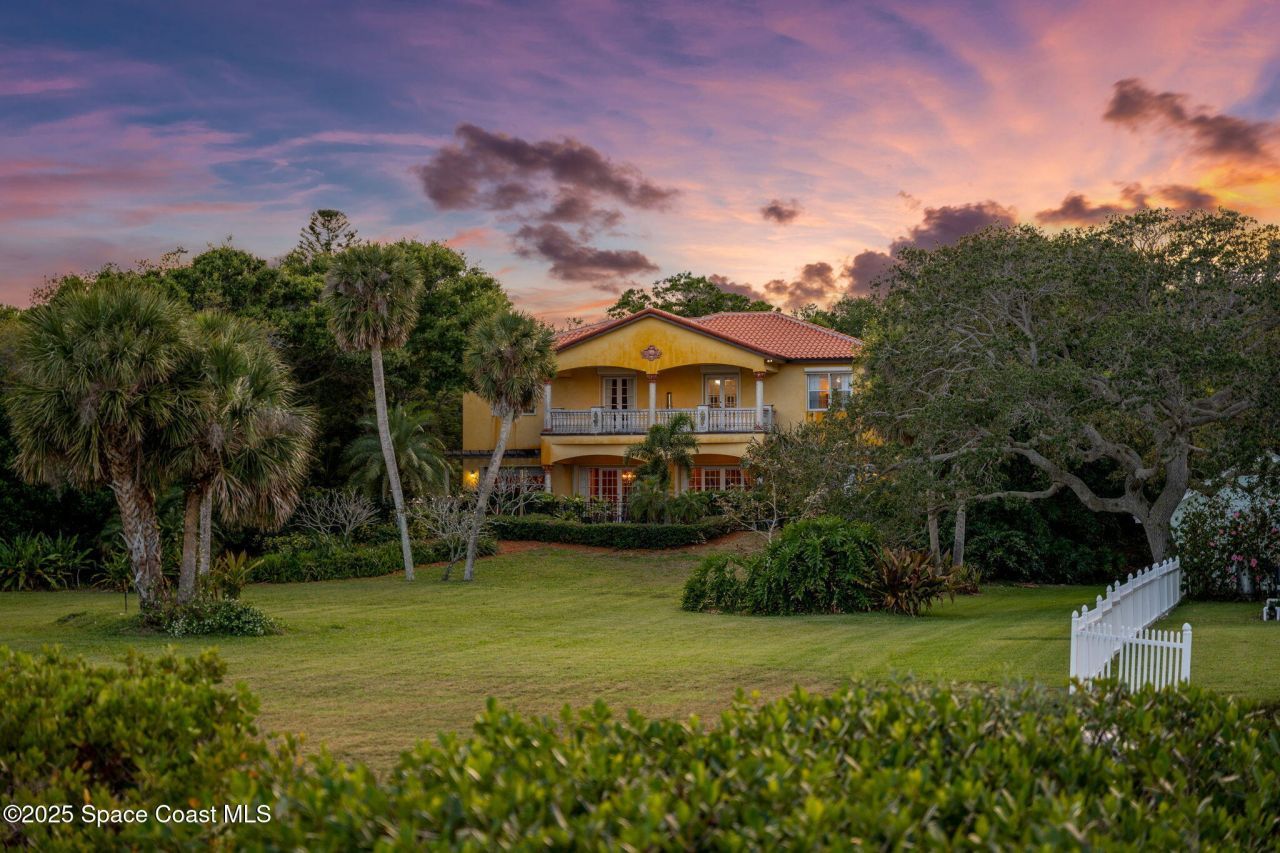 9340 S Tropical Trail, Merritt Island, FL 32952 Photo