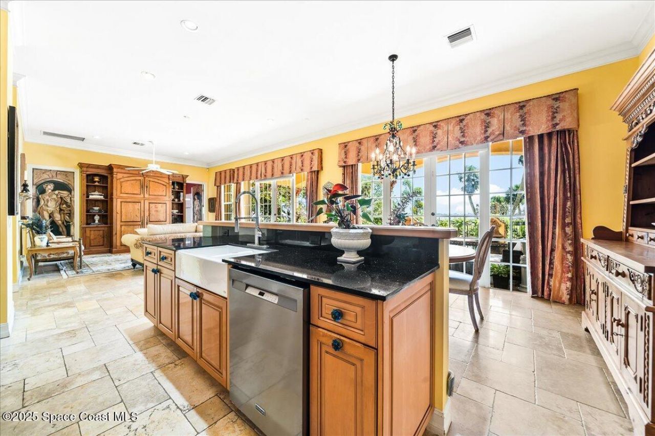 9340 S Tropical Trail, Merritt Island, FL 32952 Photo