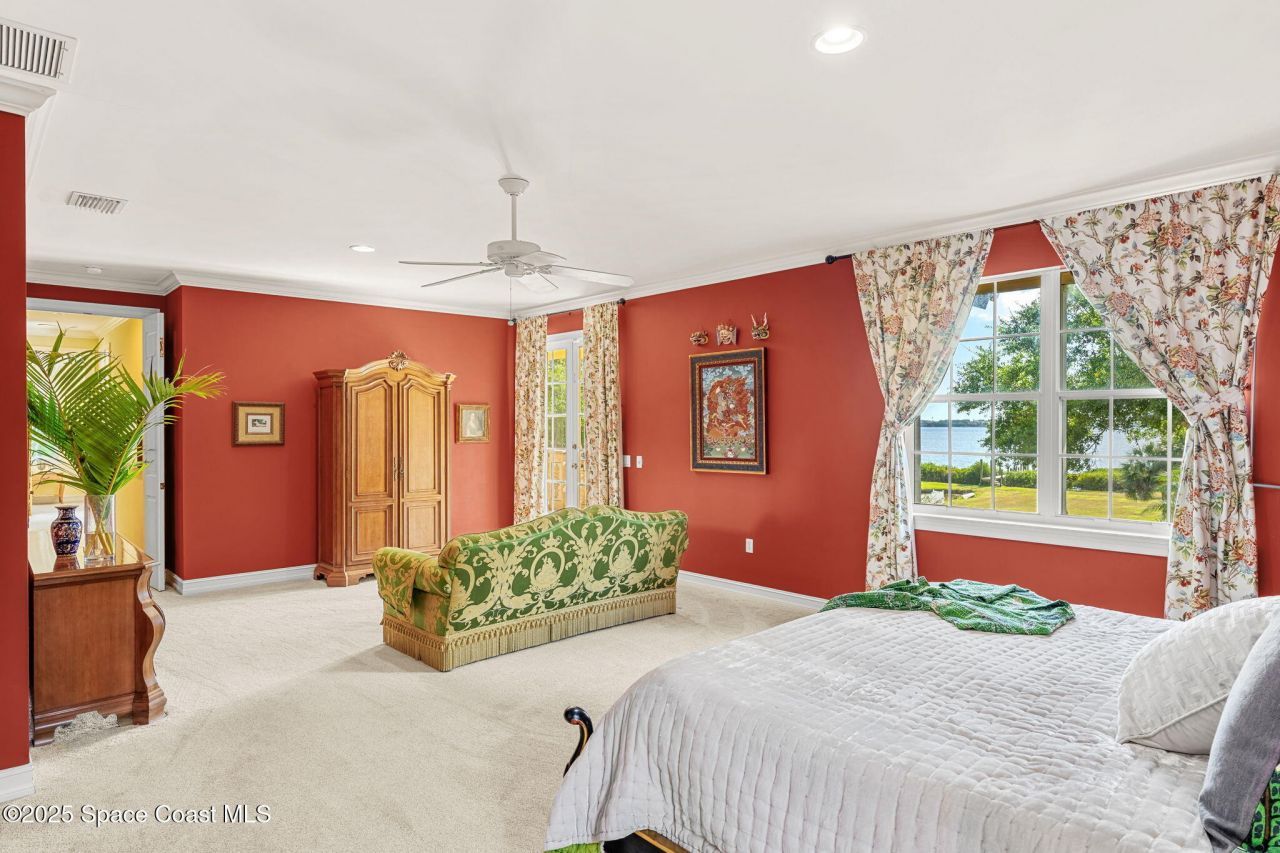 9340 S Tropical Trail, Merritt Island, FL 32952 Photo