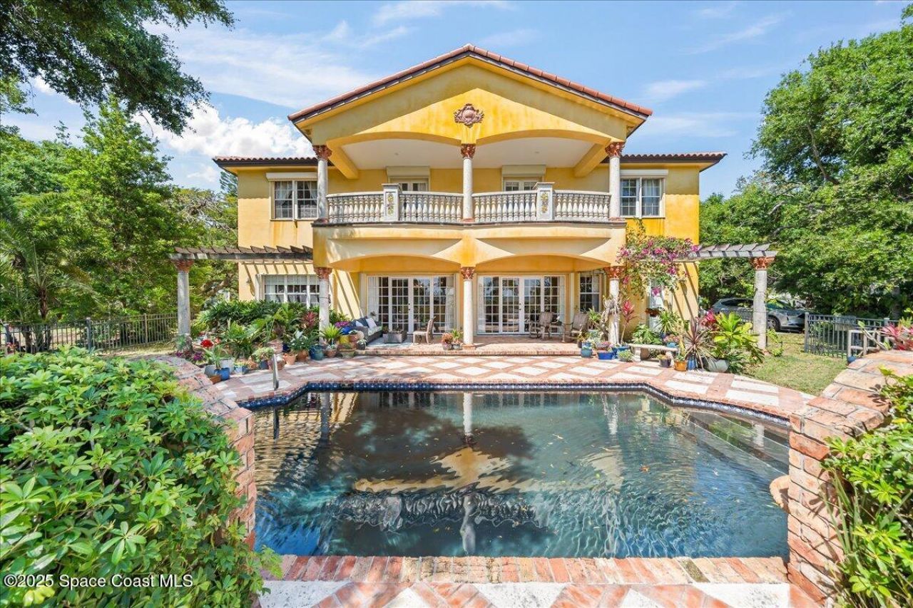 9340 S Tropical Trail, Merritt Island, FL 32952 Photo