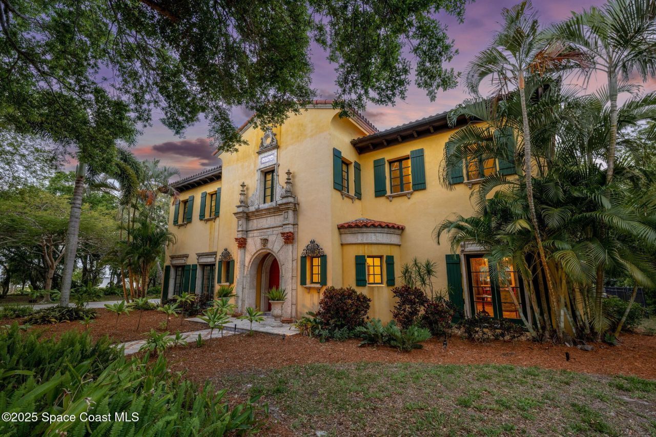 9340 S Tropical Trail, Merritt Island, FL 32952 Photo