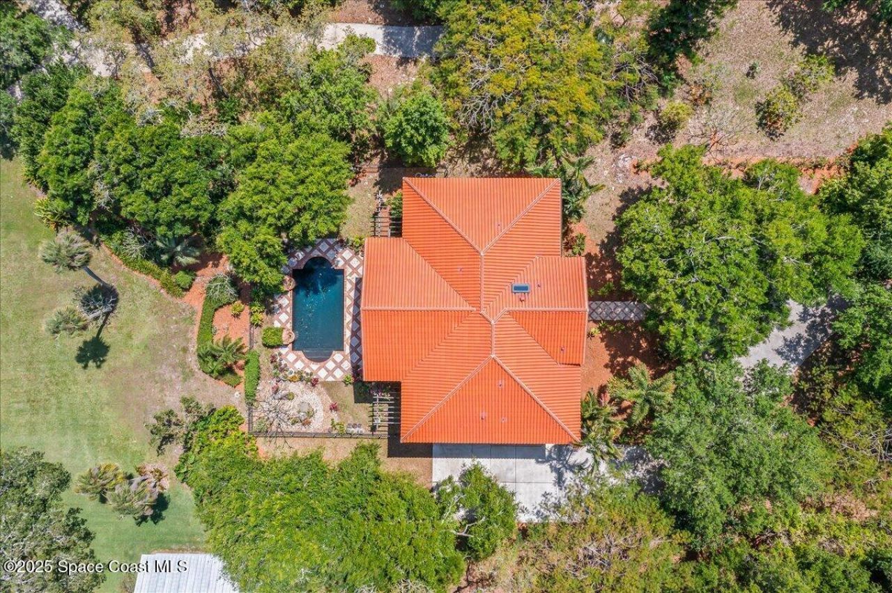 9340 S Tropical Trail, Merritt Island, FL 32952 Photo